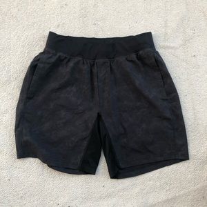 Lululemon T.H.E. Shorts reflective Camo 7in inseam